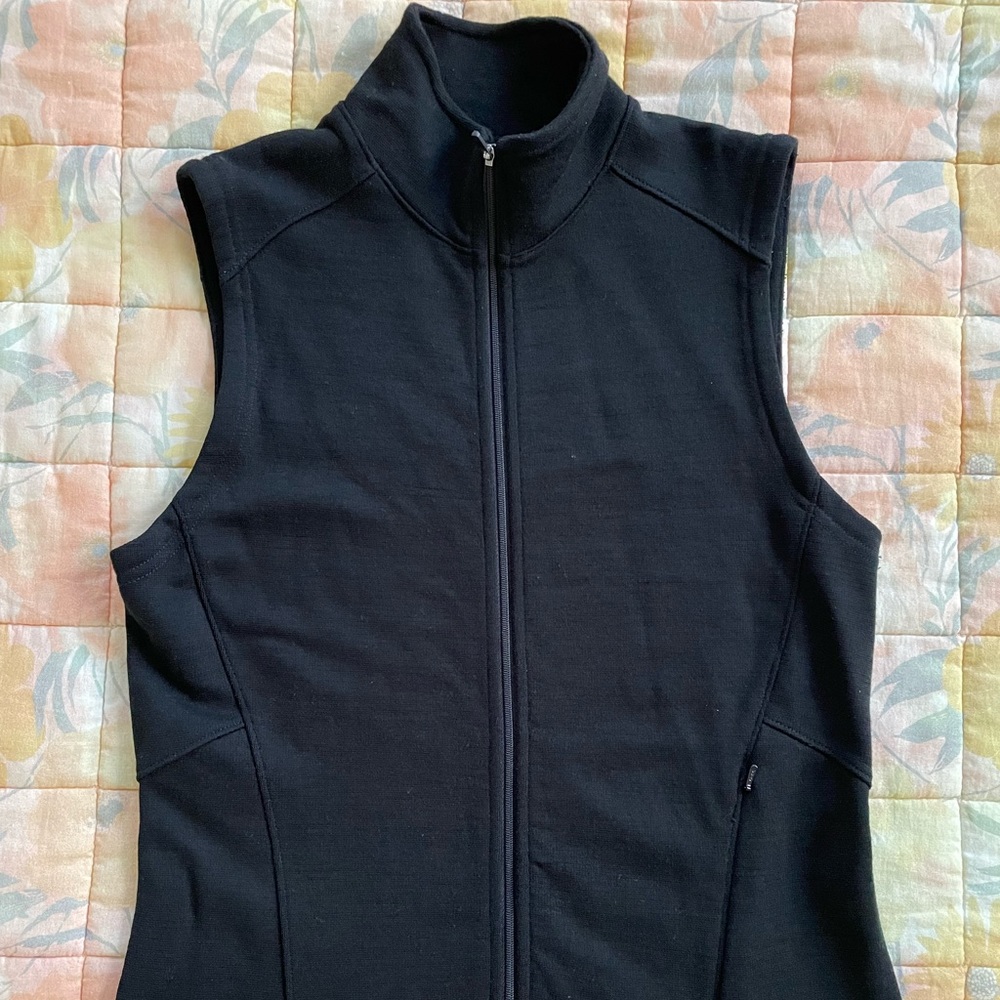 Ibex Women's Black Size Medium Merino Wool Knit Shak Vest